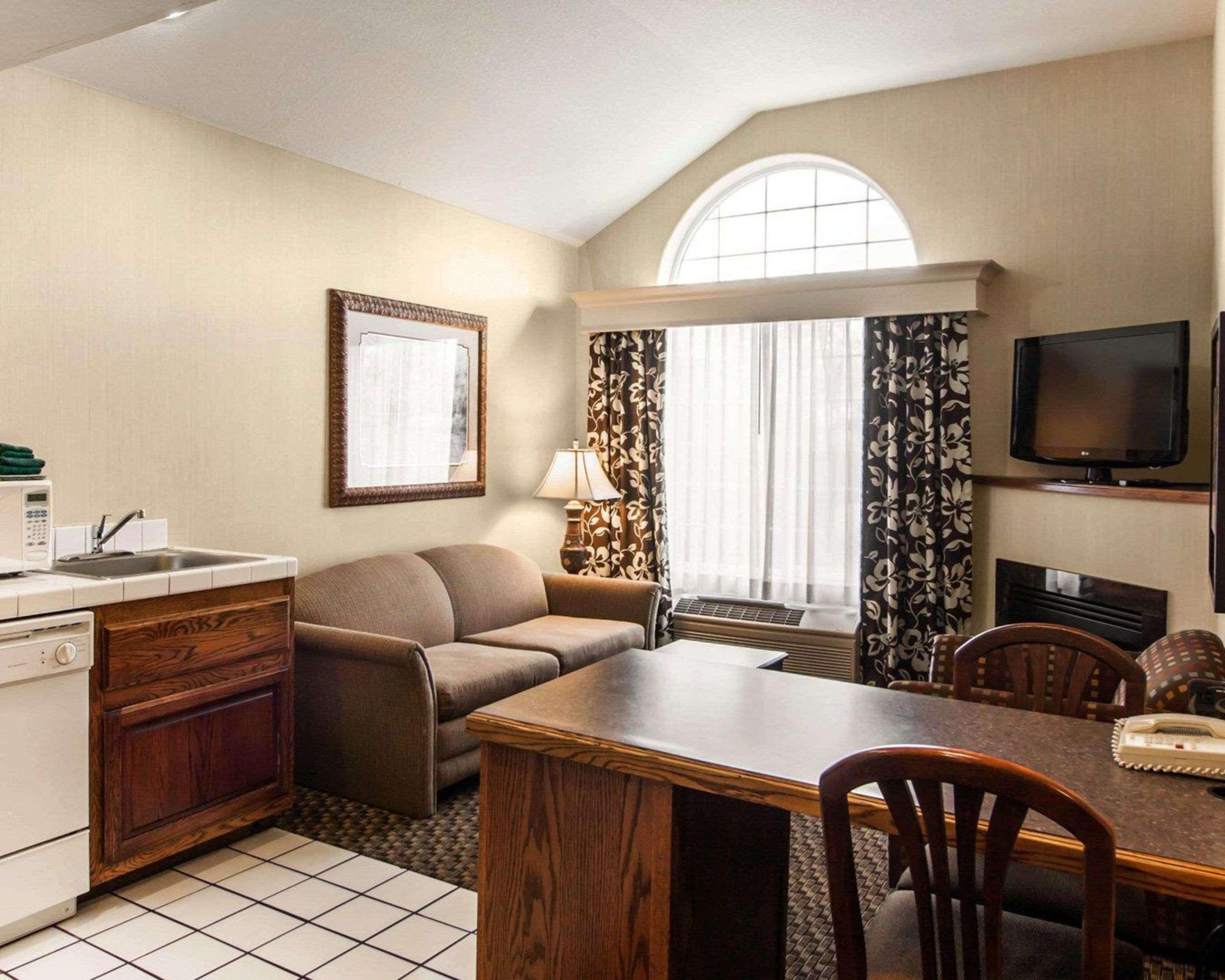Comfort Suites Корвалис Екстериор снимка