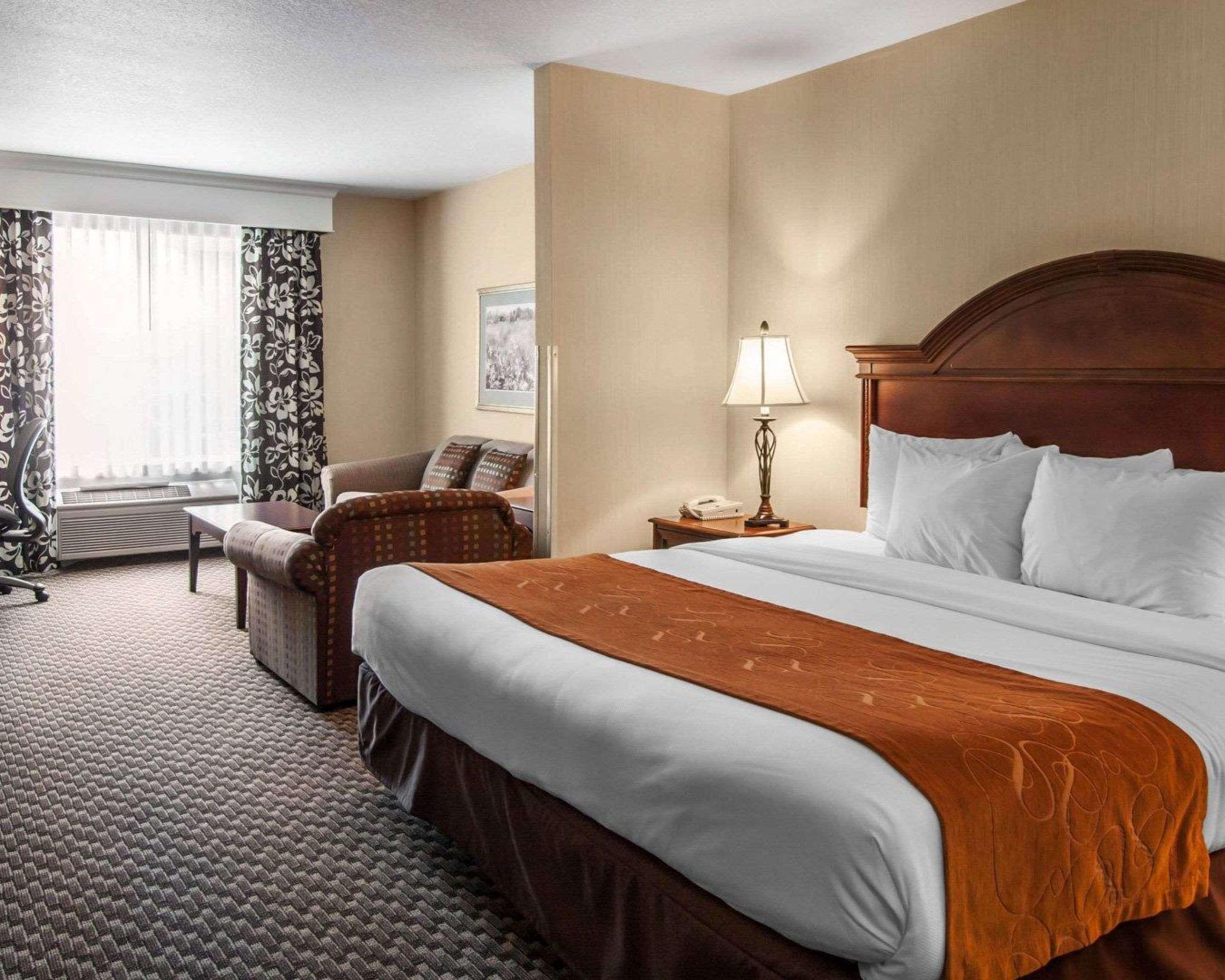 Comfort Suites Корвалис Екстериор снимка