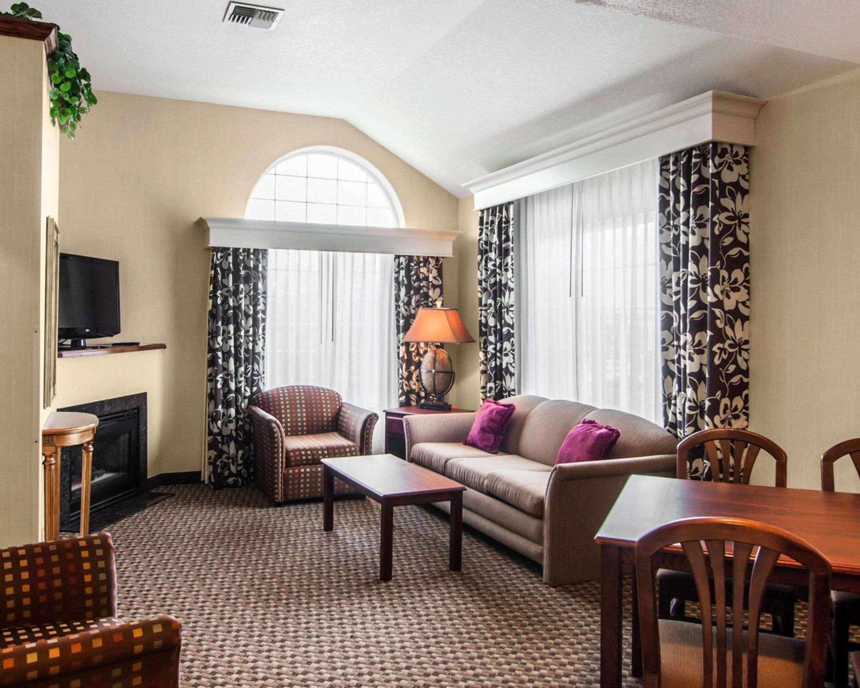 Comfort Suites Корвалис Екстериор снимка