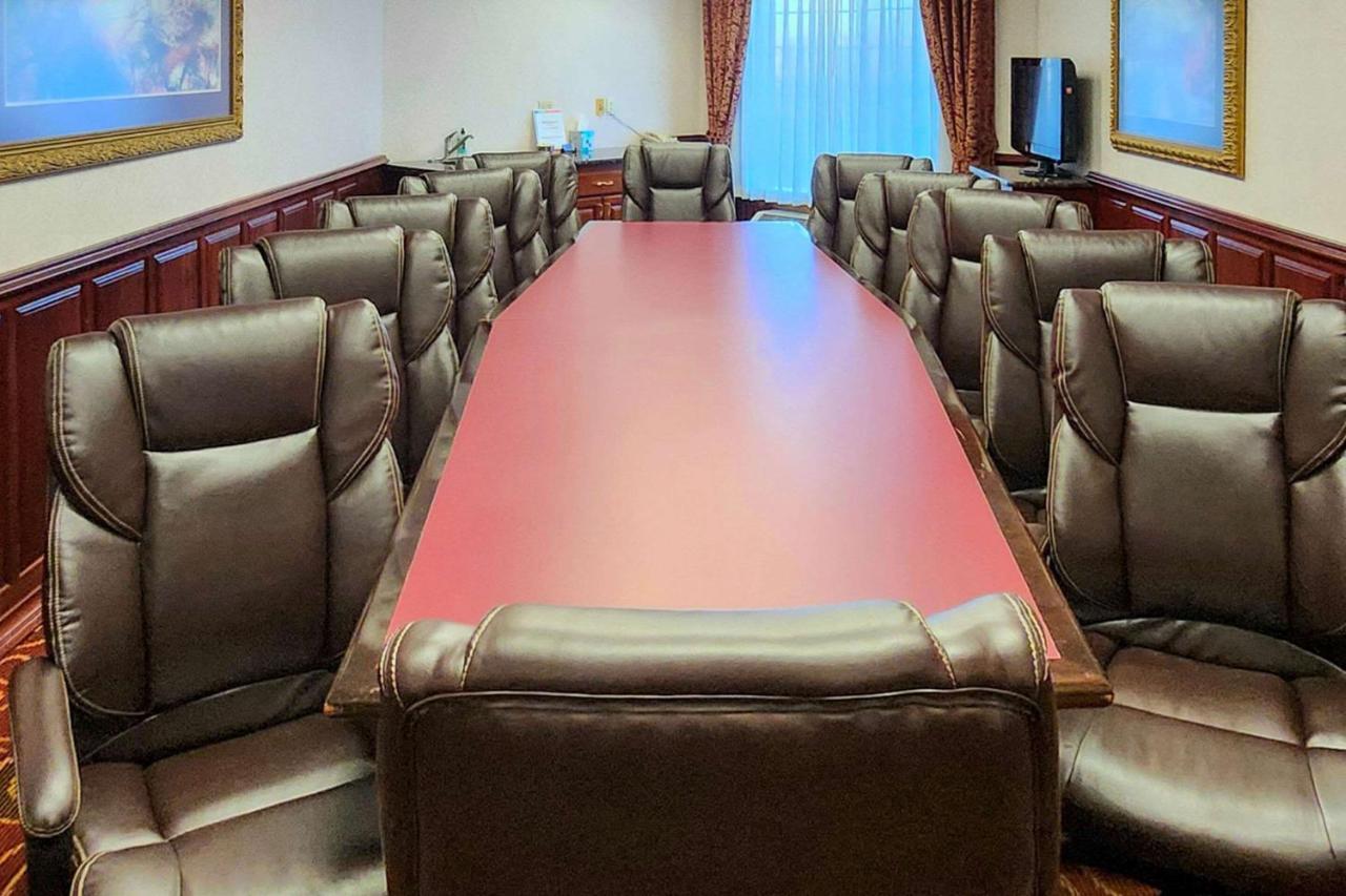 Comfort Suites Корвалис Екстериор снимка